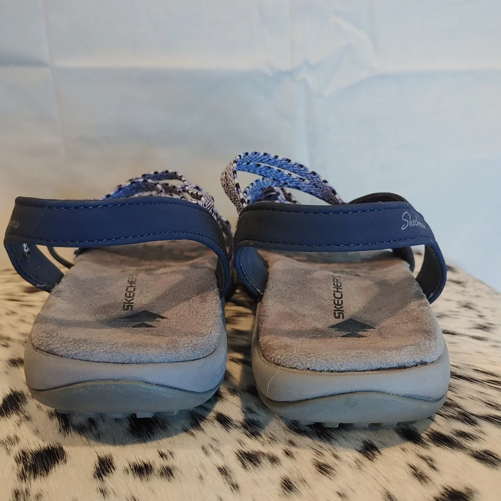 Skechers lightweight sandals